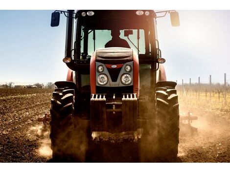 Locação de Trator Agrícola para Terraplenagem em Santa Helena de Goiás