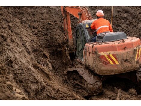 Serviço de Terraplenagem em Campo Limpo de Goiás